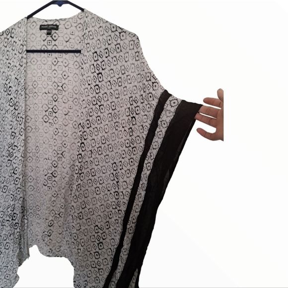Mario Serrani Italy Geometric Kimono - Picture 4 of 7